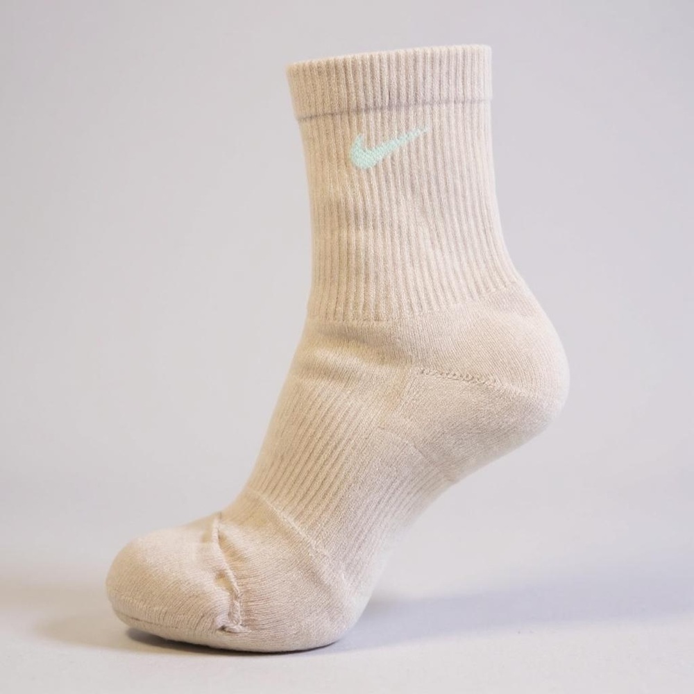 Nike Dri-FIT Crew Socks - Pink (1 Pair) Medium